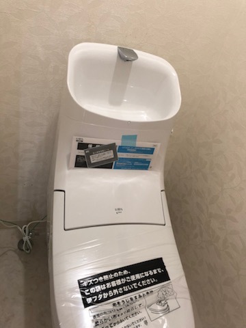 手洗い付のトイレタンクも進化しています。